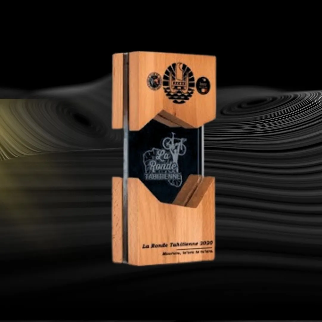 โล่รางวัลคริสตัล RS2350 - โล่รางวัลพรีเมียม RS AWARD